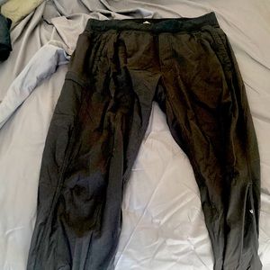 Lululemon Mens xl pants.